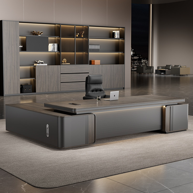 Xh Office Furniture - Офисный стол руководителя с легким налетом